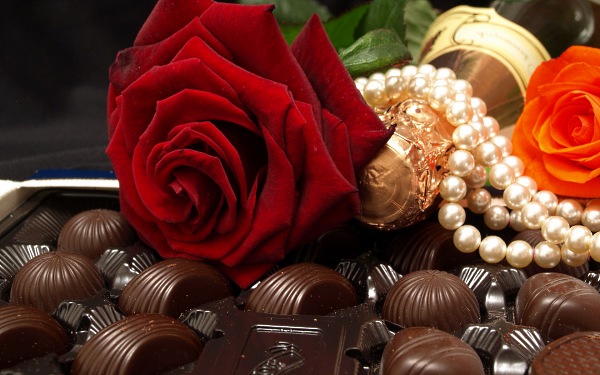 цветы фото, роза и шоколад